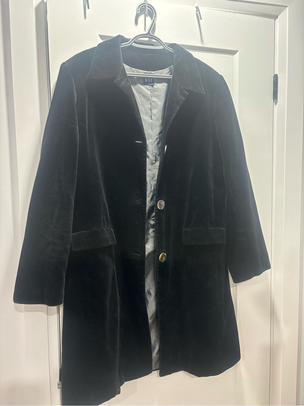 vintage GAP black velvet mid-length coat
